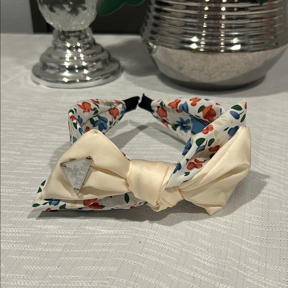 Fashion Jewelry Accessories - Fashion Jewelry Floral Hairband with Cream Bow